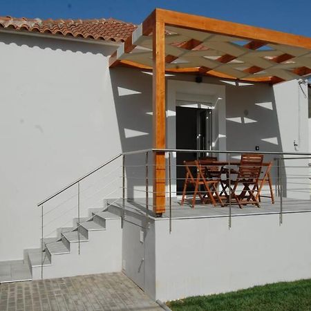 Little Villa In Pyla Pila Exterior photo